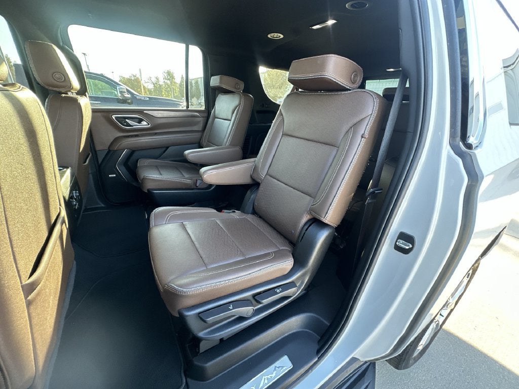 2024 Chevrolet Suburban High Country