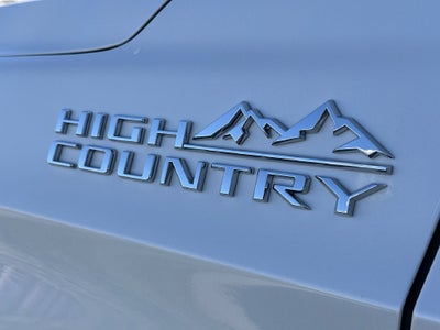 2024 Chevrolet Suburban High Country