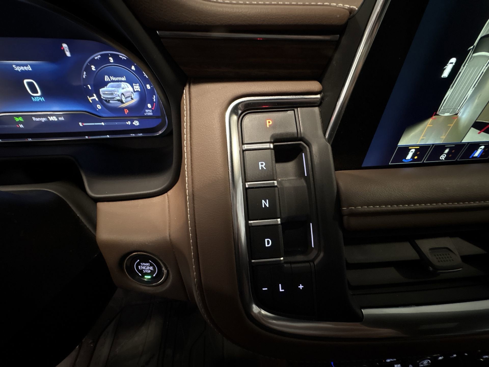 2023 Chevrolet Suburban High Country