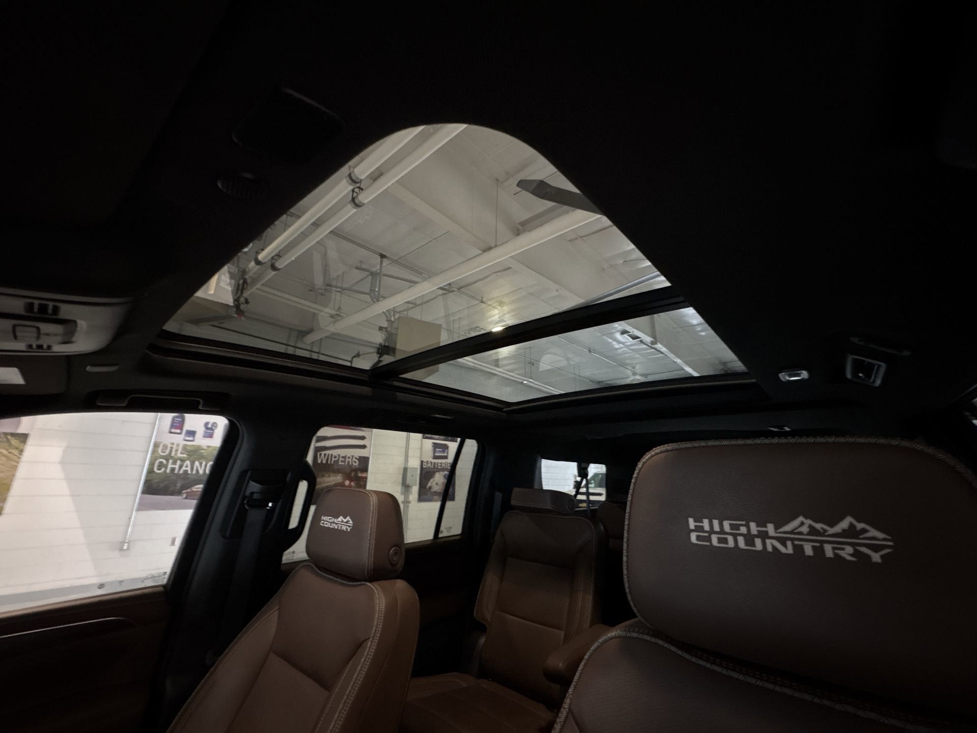 2023 Chevrolet Suburban High Country