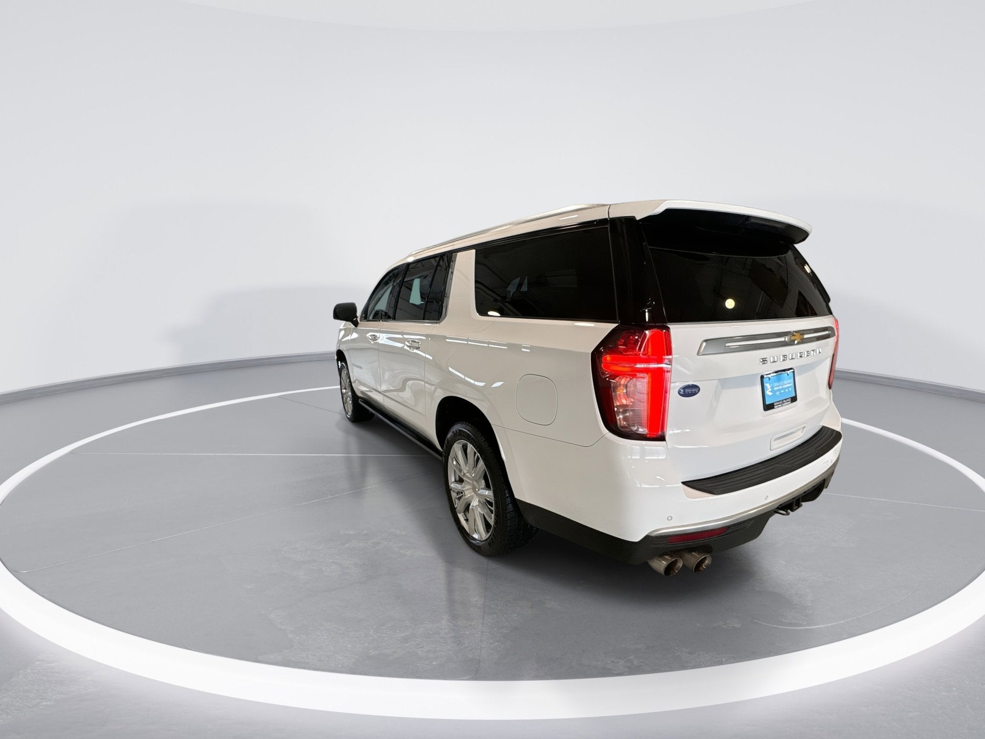 2023 Chevrolet Suburban High Country