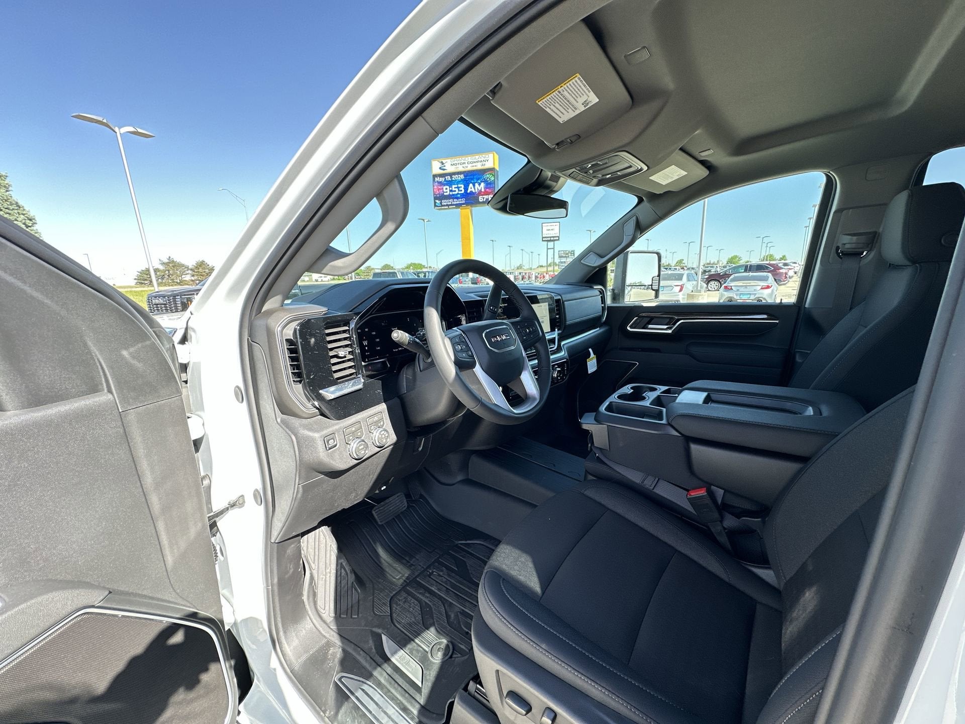 2026 GMC Sierra 2500 HD SLE