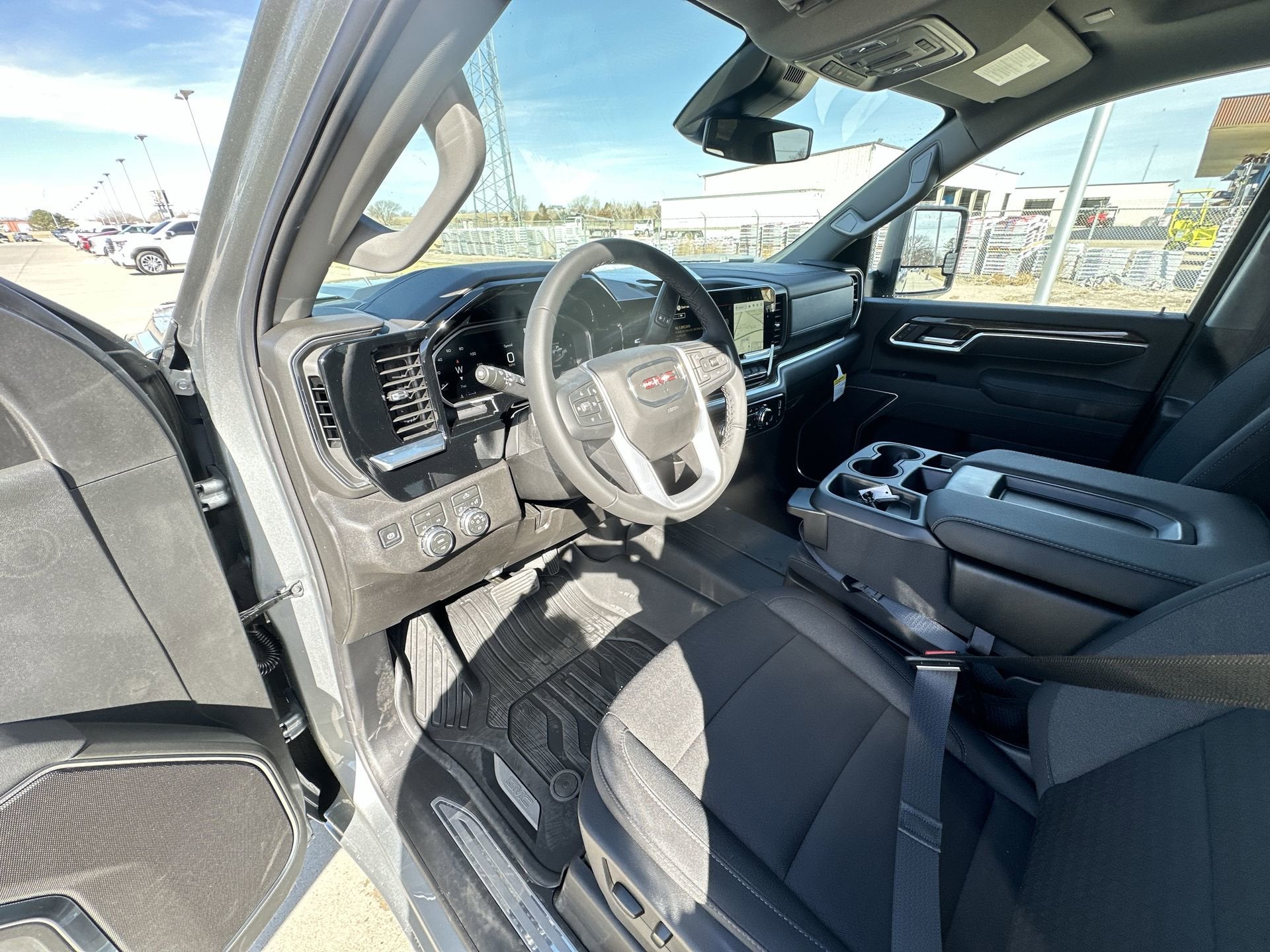 2026 GMC Sierra 2500 HD SLE