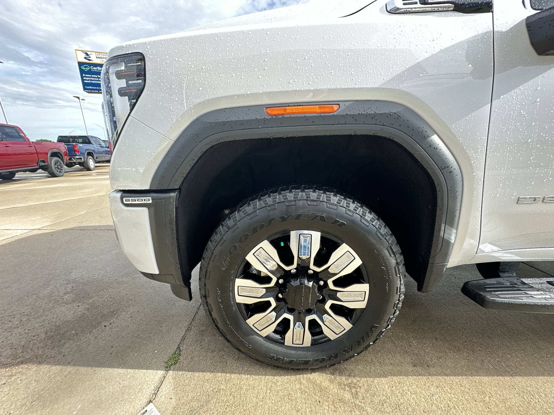 2024 GMC Sierra 2500 HD Denali