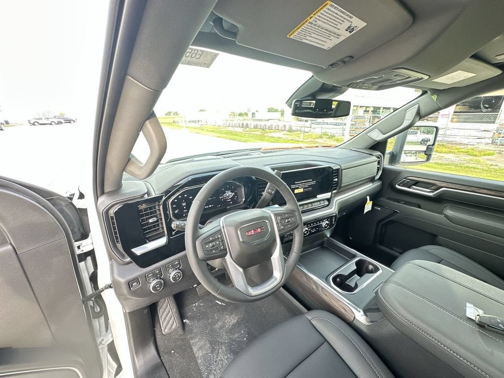 2026 GMC Sierra 2500 HD SLT