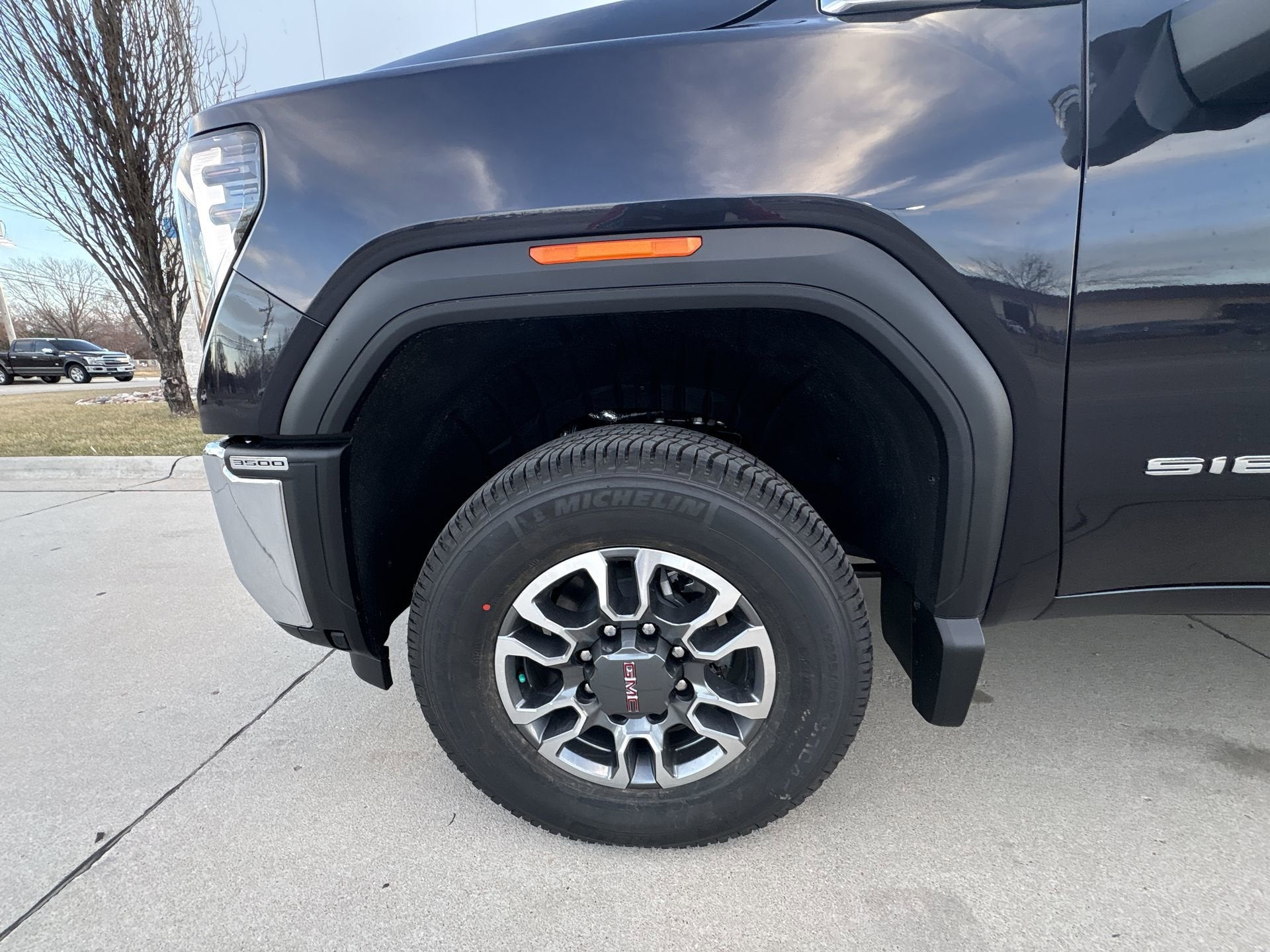 2026 GMC Sierra 3500 HD SLE