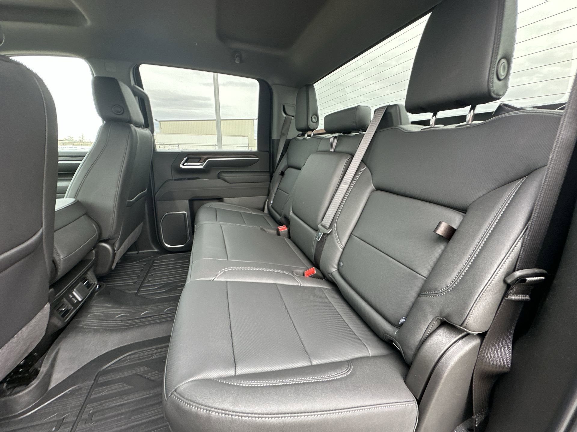 2026 GMC Sierra 3500 HD SLT