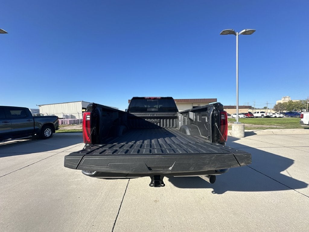 2026 GMC Sierra 3500 HD Denali DRW