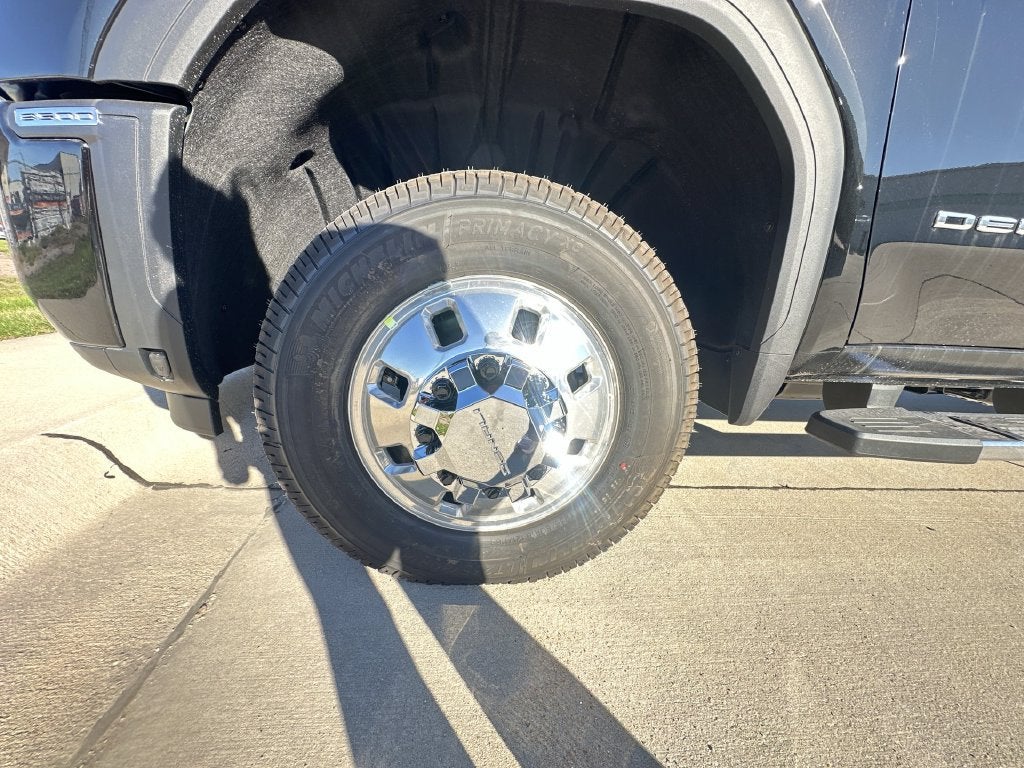 2026 GMC Sierra 3500 HD Denali DRW
