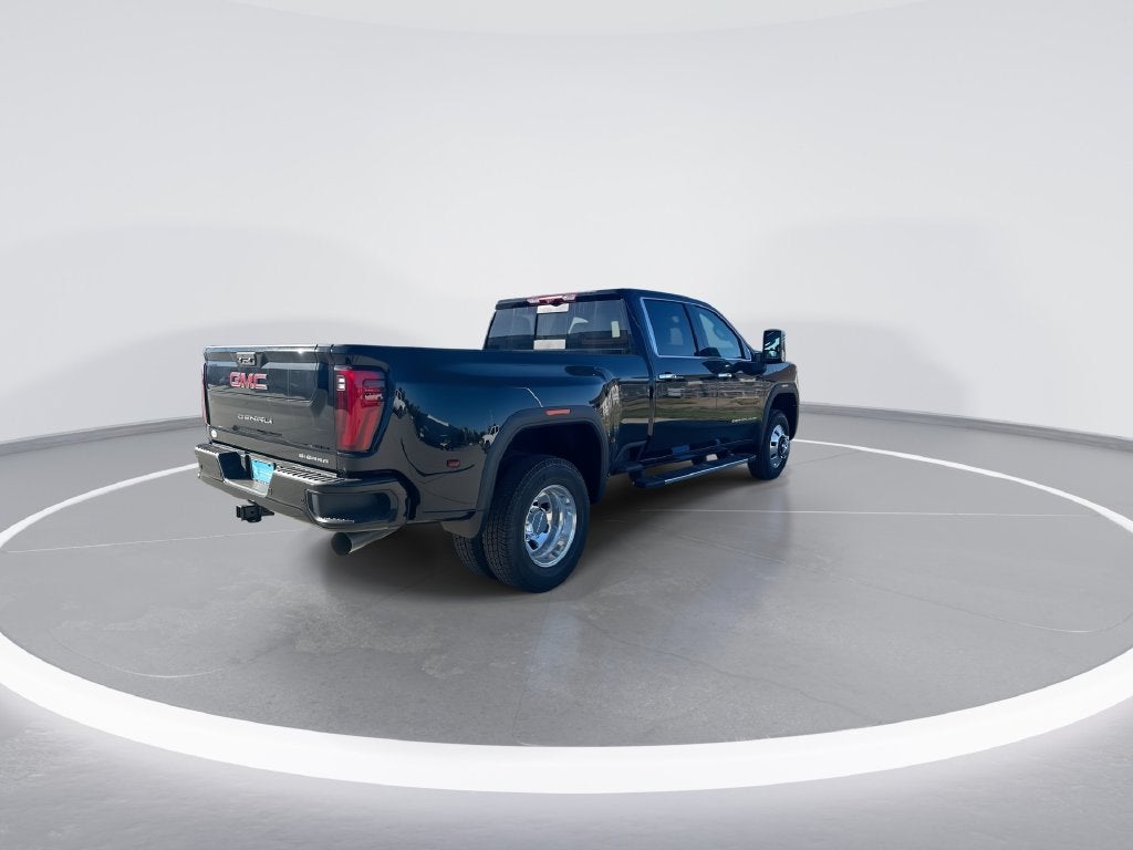 2026 GMC Sierra 3500 HD Denali DRW