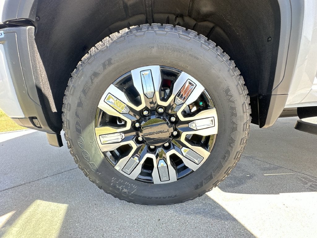 2026 GMC Sierra 3500 HD Denali