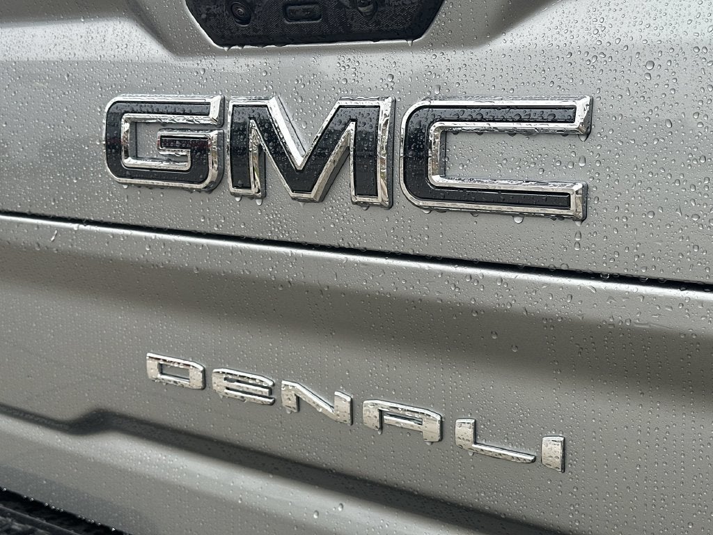 2026 GMC Sierra 3500 HD Denali Ultimate DRW