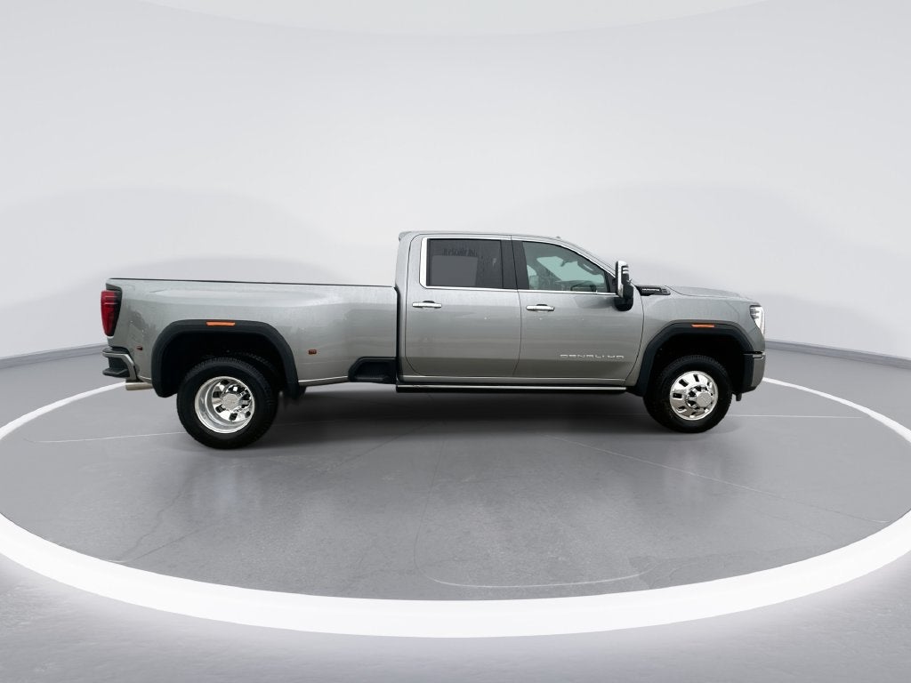 2026 GMC Sierra 3500 HD Denali Ultimate DRW