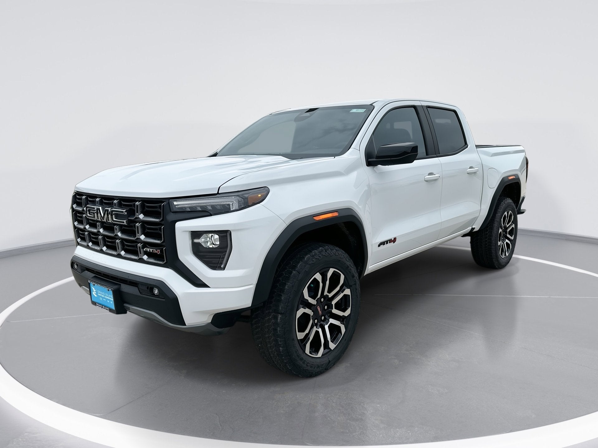 2026 GMC Canyon 4WD AT4 Crew Cab Short Box's photo