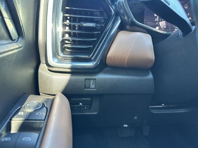 2023 GMC Canyon 4WD AT4