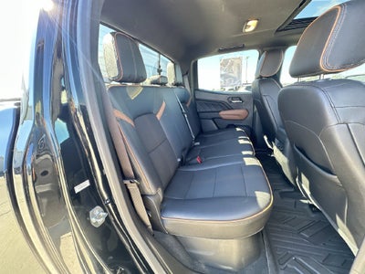 2023 GMC Canyon 4WD AT4