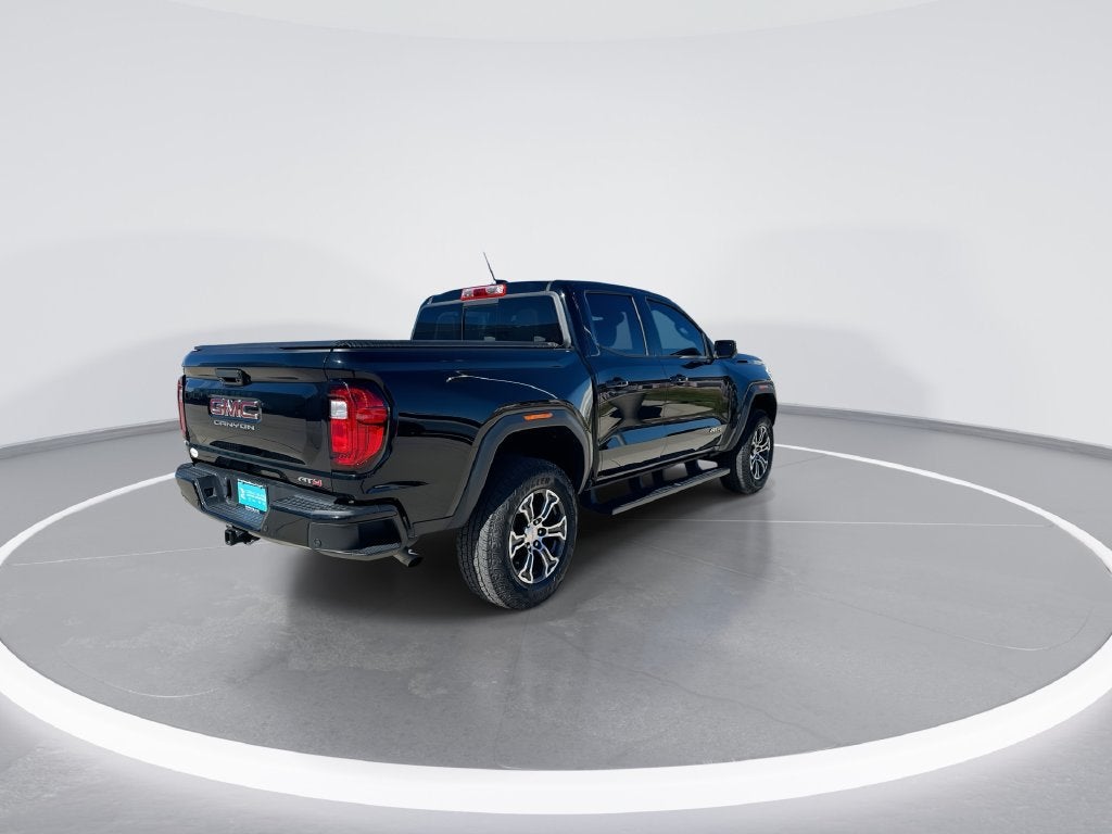 2023 GMC Canyon 4WD AT4