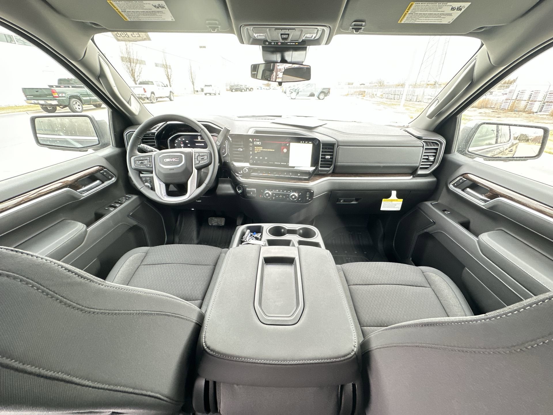 2026 GMC Sierra 1500 SLE