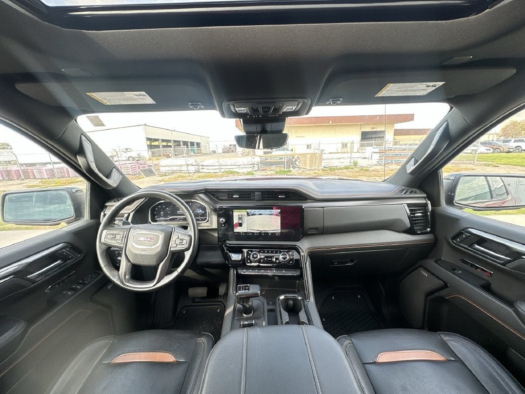 2023 GMC Sierra 1500 AT4