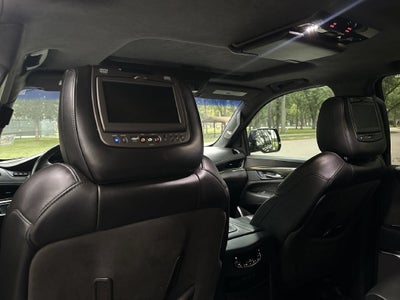 2019 Cadillac Escalade Platinum