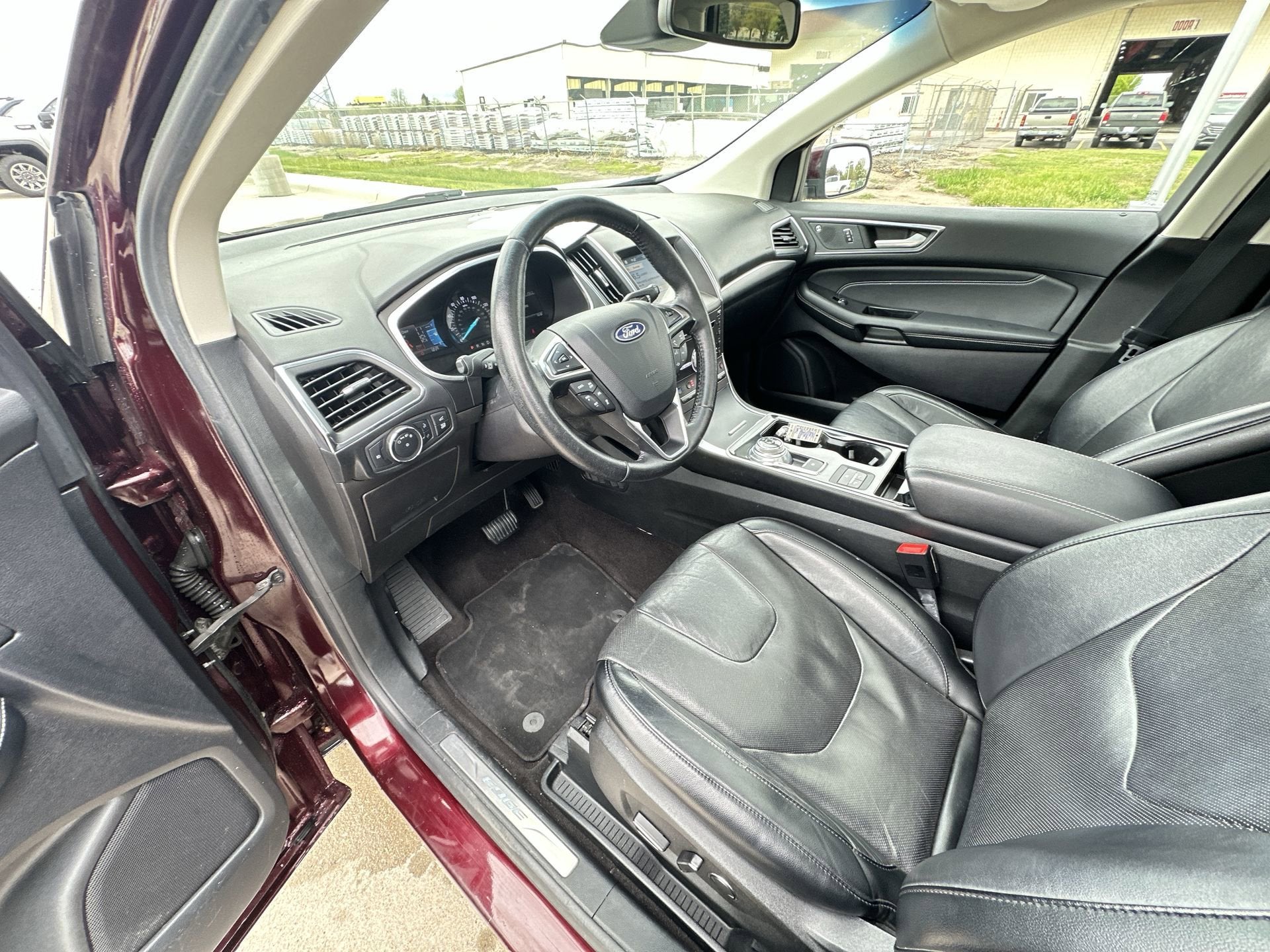 2019 Ford Edge Titanium