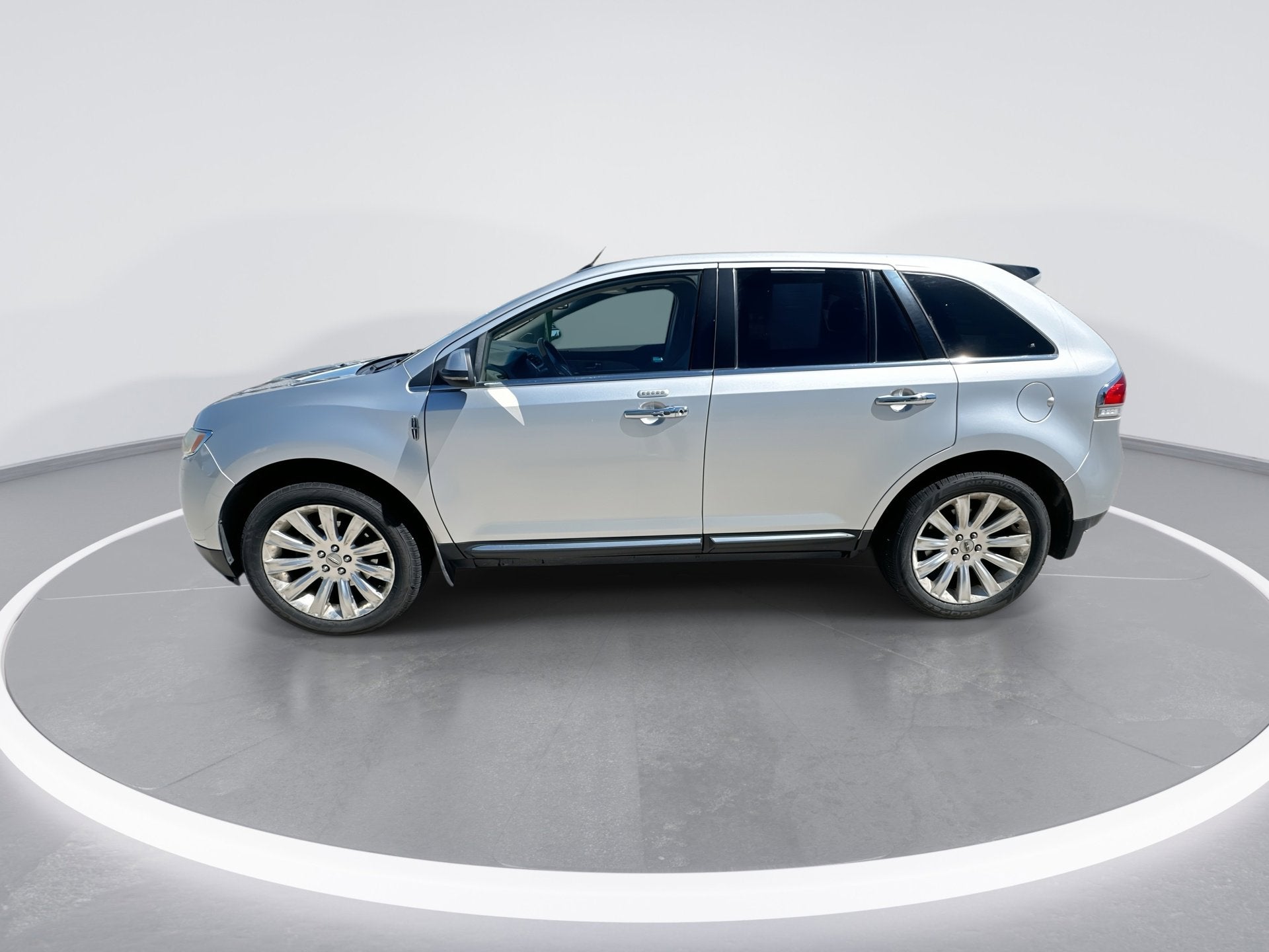 2012 Lincoln MKX Base