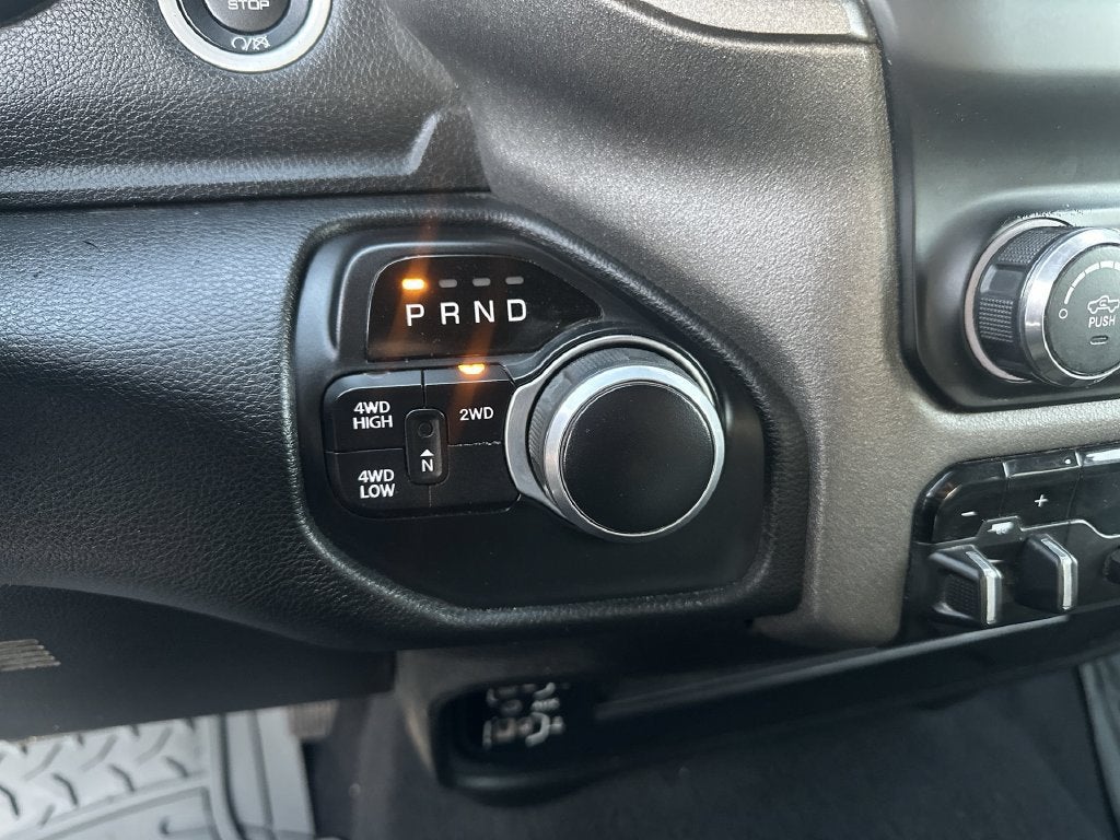 2019 RAM 2500 Tradesman Crew Cab 4x4 6'4" Box