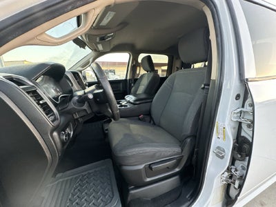 2019 RAM 2500 Tradesman Crew Cab 4x4 6'4" Box