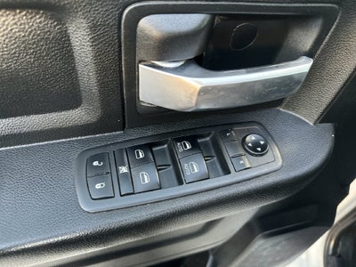 2019 RAM 2500 Tradesman Crew Cab 4x4 6'4" Box