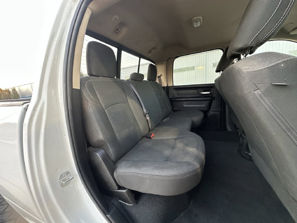 2019 RAM 2500 Tradesman Crew Cab 4x4 6'4" Box