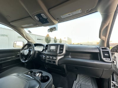 2019 RAM 2500 Tradesman Crew Cab 4x4 6'4" Box