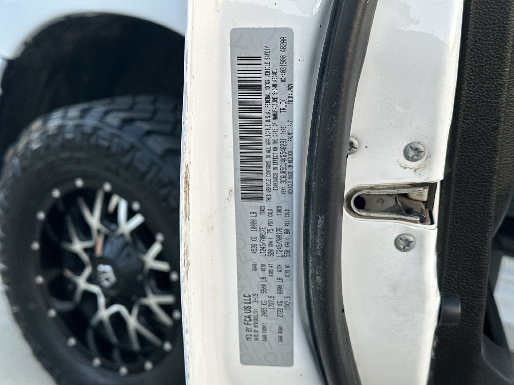 2019 RAM 2500 Tradesman Crew Cab 4x4 6'4" Box