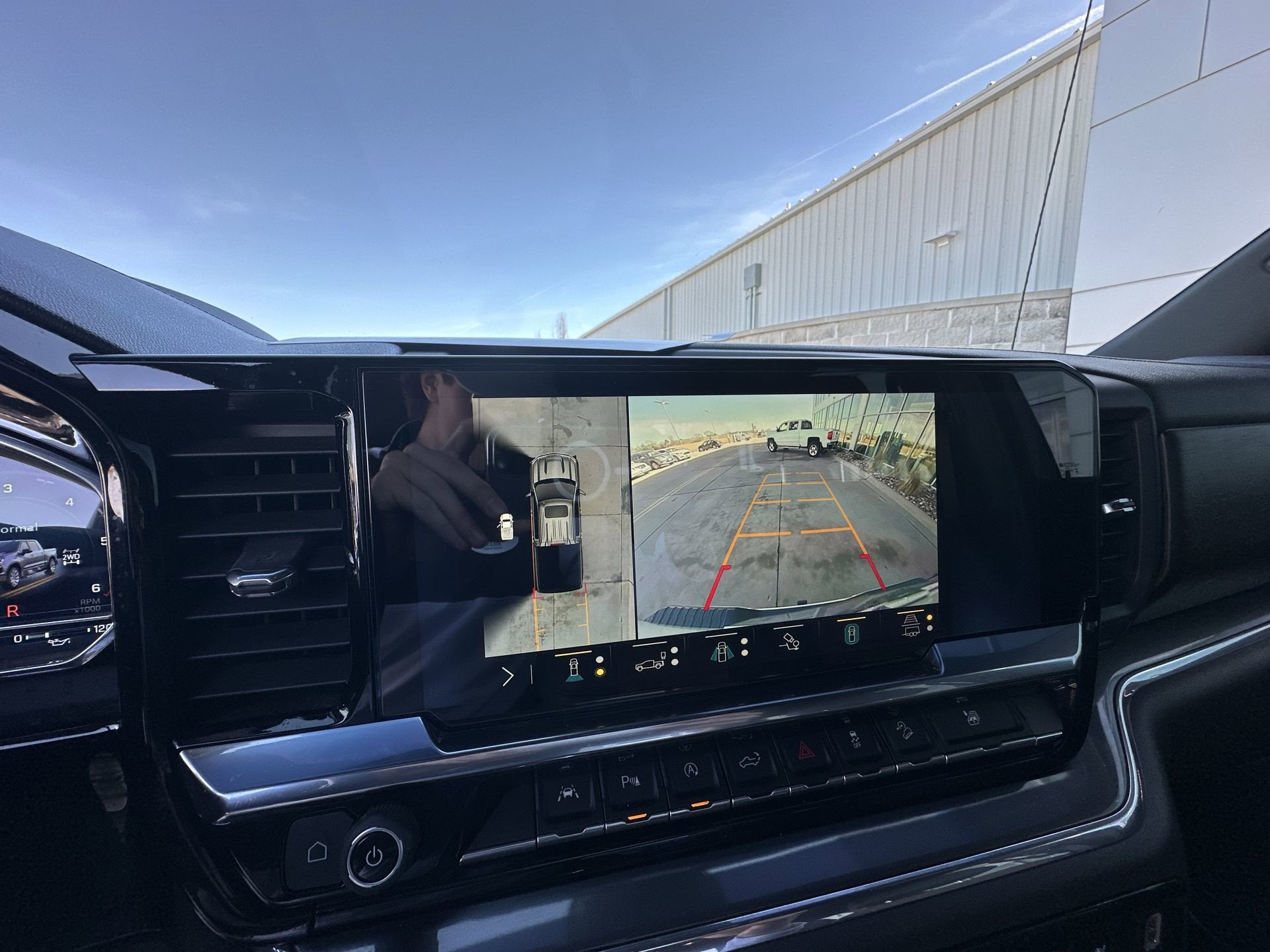 2023 Chevrolet Silverado 1500 High Country