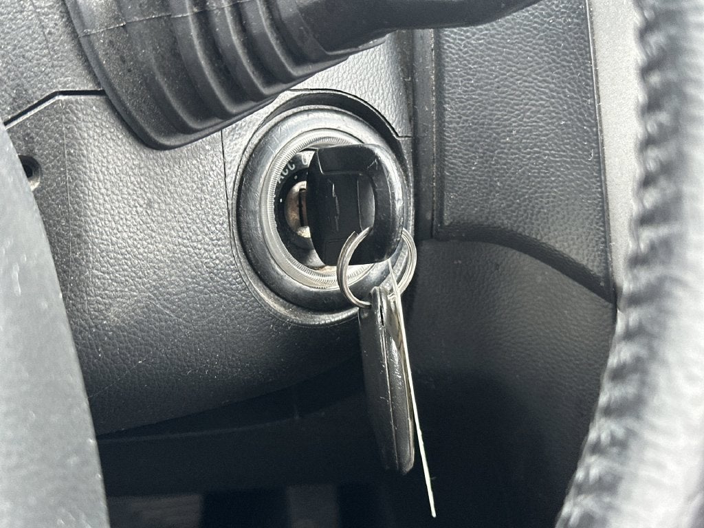 2012 Chevrolet Captiva LS w/2LS