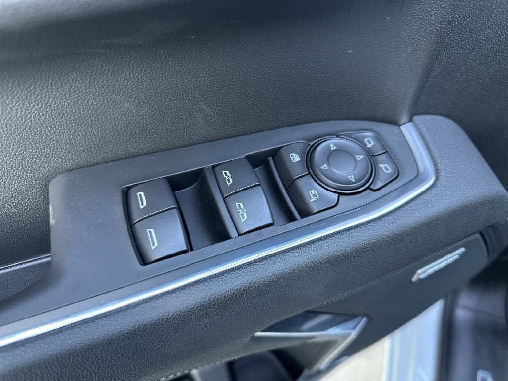 2026 GMC Sierra 1500 SLT - Photo 24