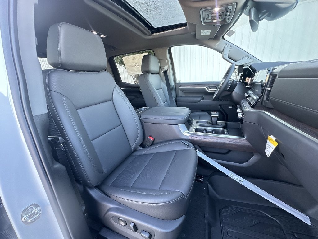 2026 GMC Sierra 1500 SLT - Photo 29