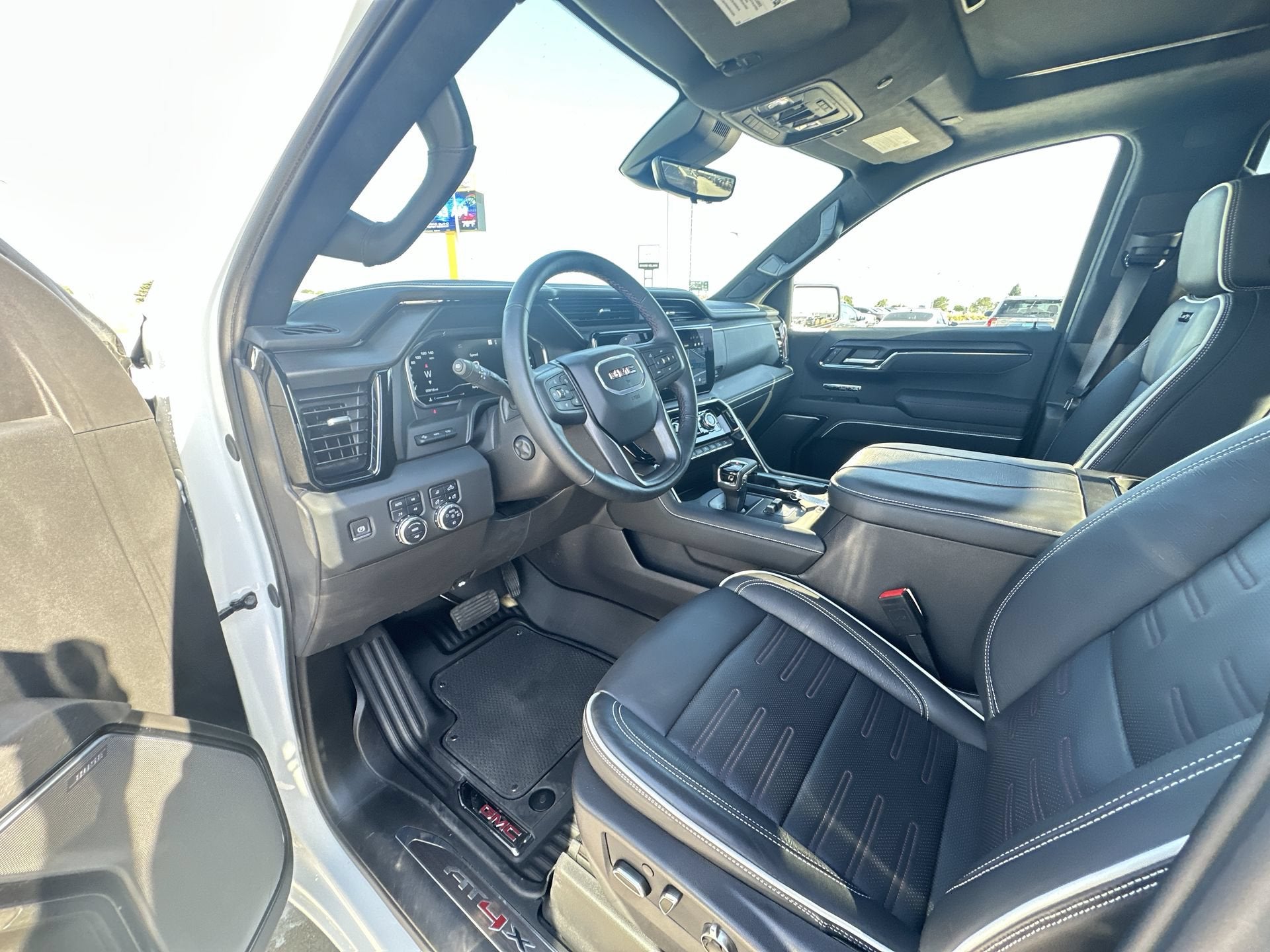2024 GMC Sierra 1500 AT4X