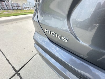 2021 Nissan Kicks SV