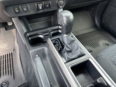 2022 Toyota Tacoma 4WD SR