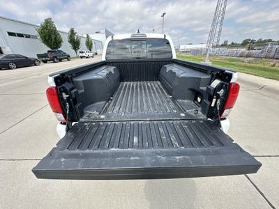 2022 Toyota Tacoma 4WD SR