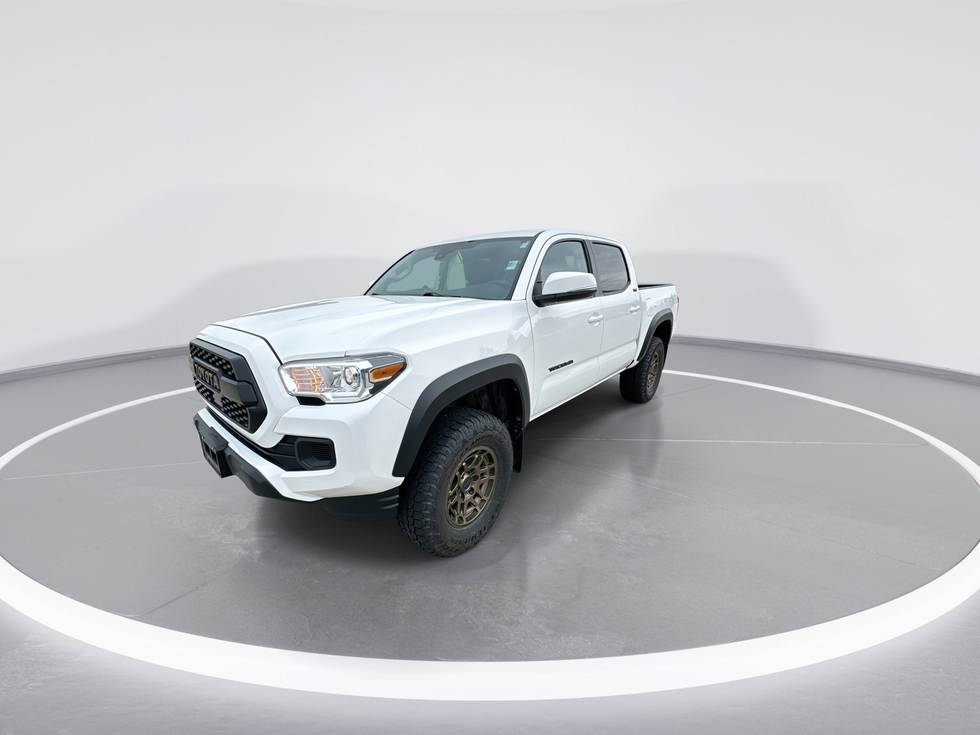 2022 Toyota Tacoma 4WD SR