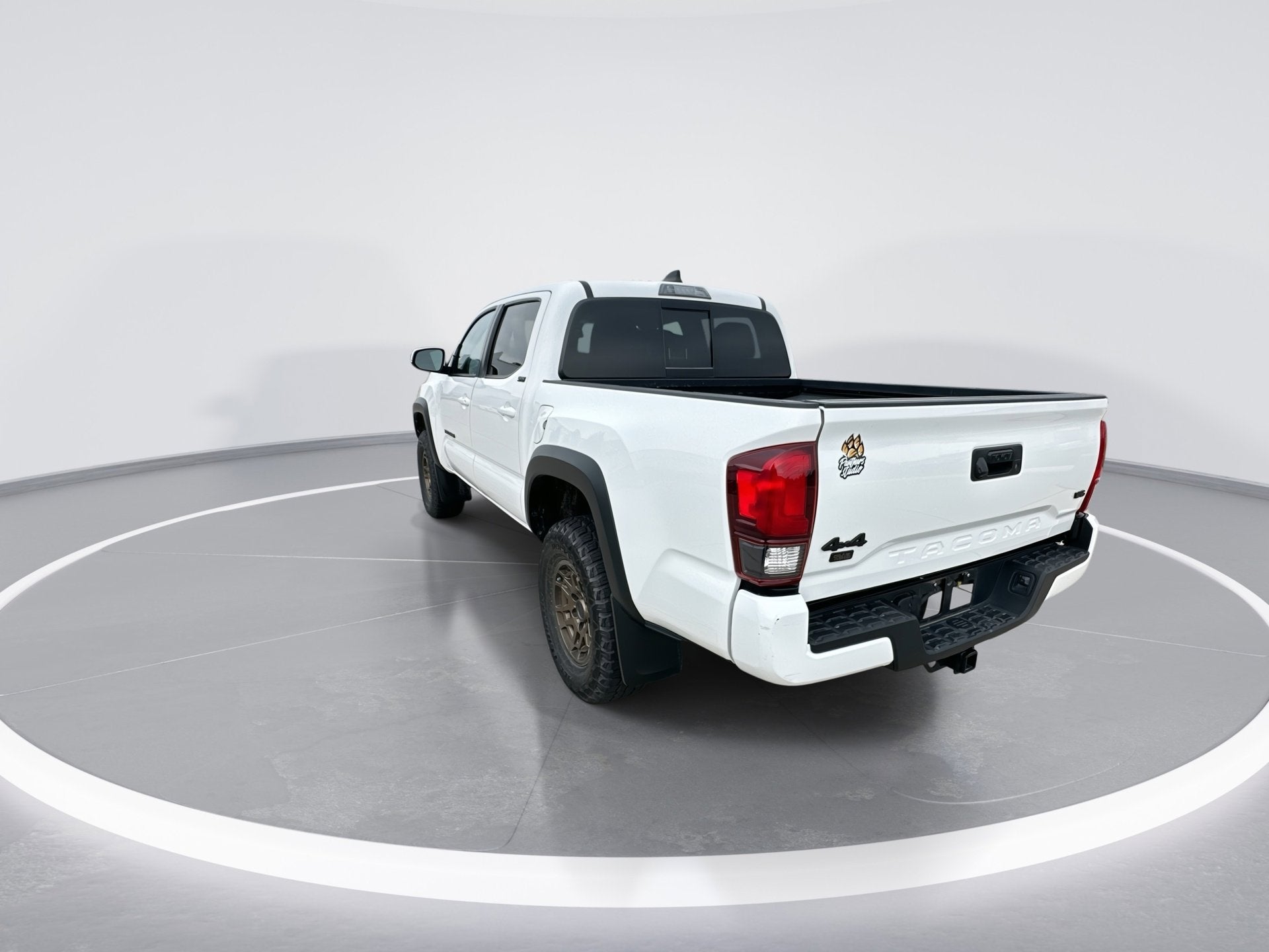 2022 Toyota Tacoma 4WD SR