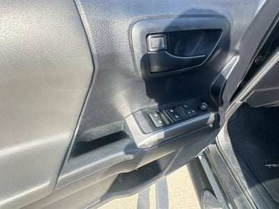 2020 Toyota Tacoma SR5 V6