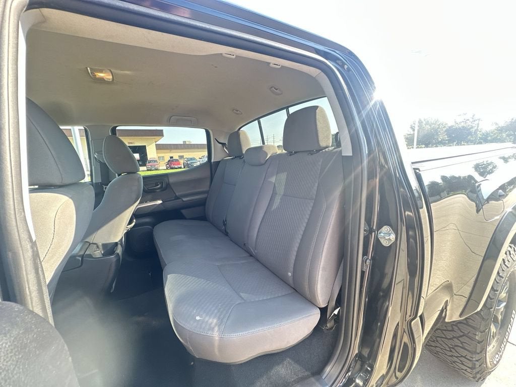 2020 Toyota Tacoma SR5 V6