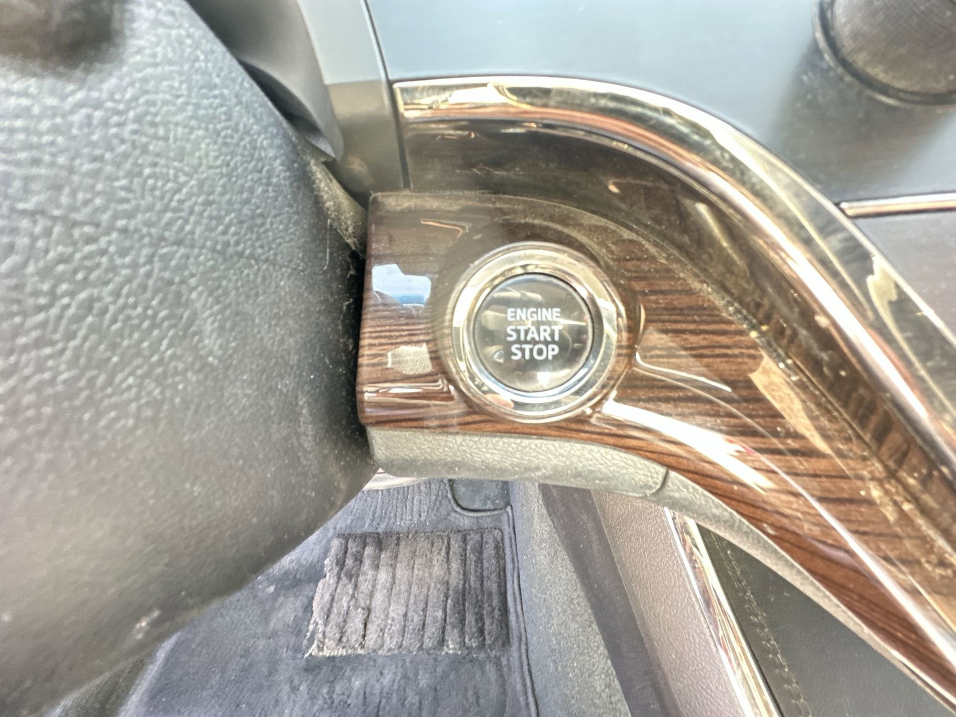 2013 Toyota Avalon XLE