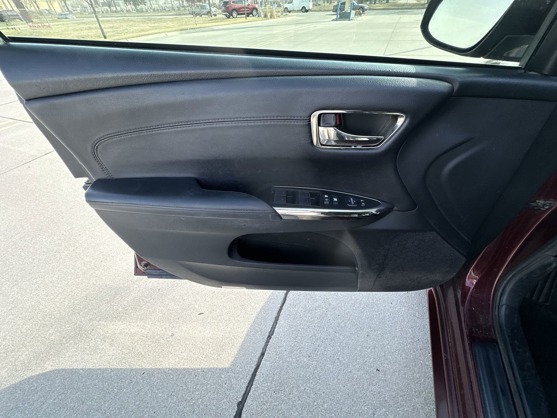 2013 Toyota Avalon XLE