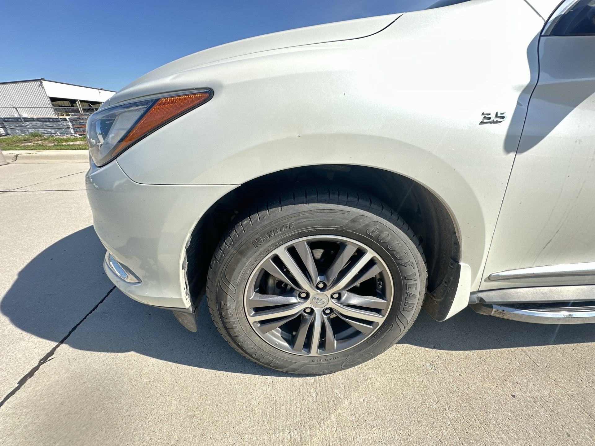 2018 INFINITI QX60 Base