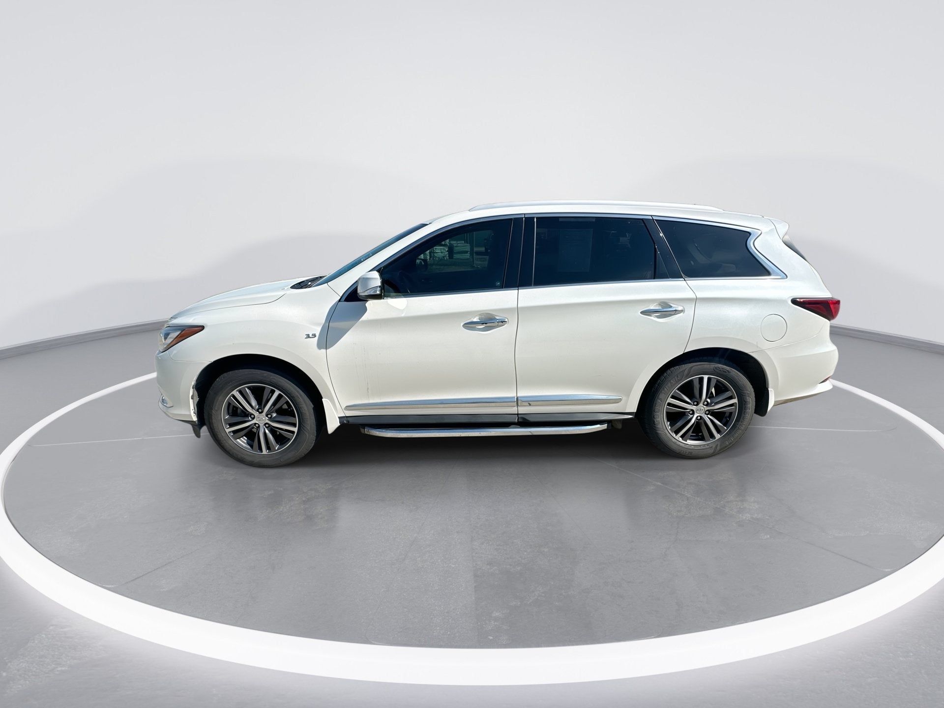 2018 INFINITI QX60 Base