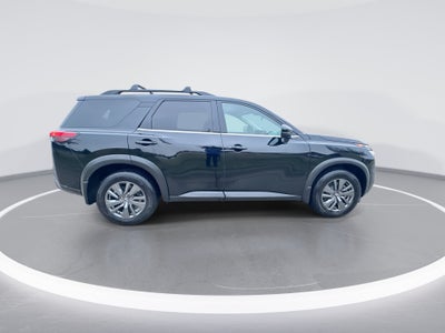 2022 Nissan Pathfinder SV 4WD