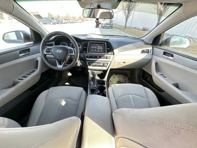 2019 Hyundai SONATA Base